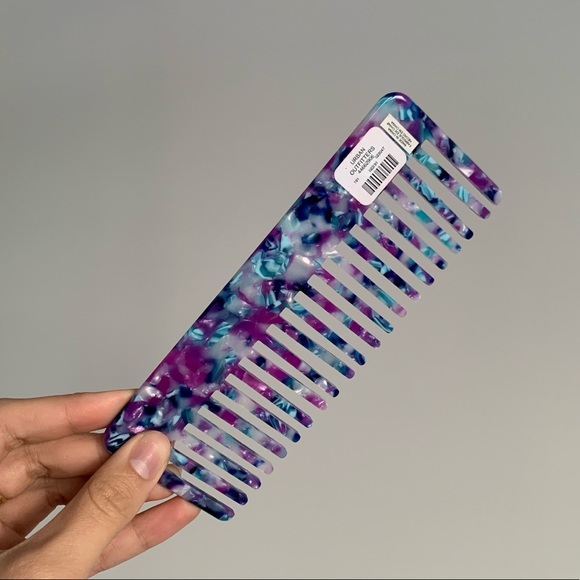 UO Wide Tooth Comb - Picture 5 of 5